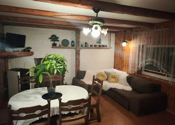 Wspanialy Zakatek בית חווה